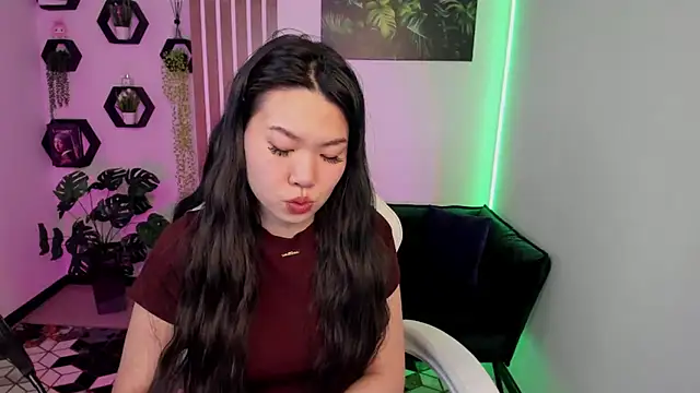 LunaPurrr's cam snapshot