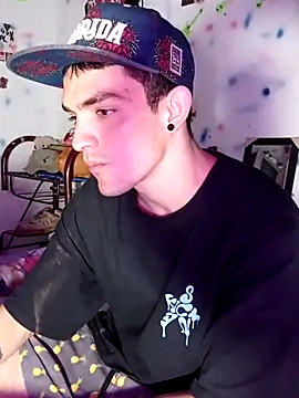 themaykiin18 live sex cam