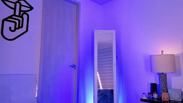 mandi4pole_ live sex cam