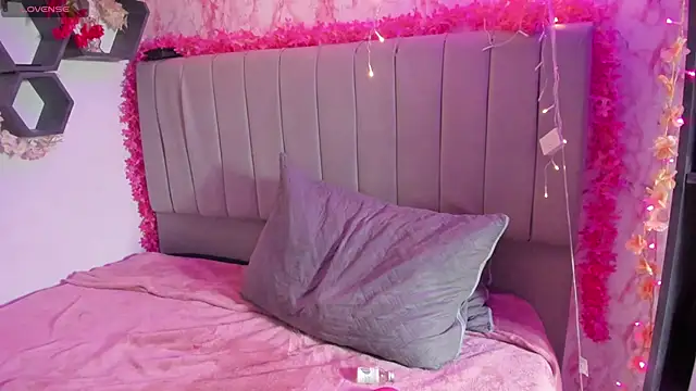 Scarlett21__'s cam snapshot