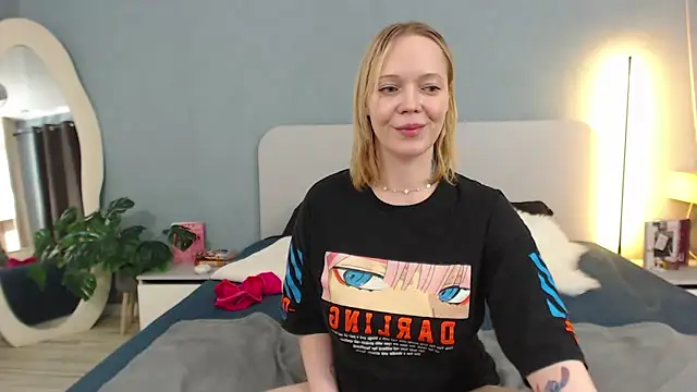 Natalee_Love's cam snapshot