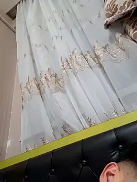 Bigpenis22sm live sex cam