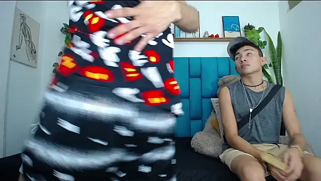 Hot_Boys_Latinos_X live sex cam