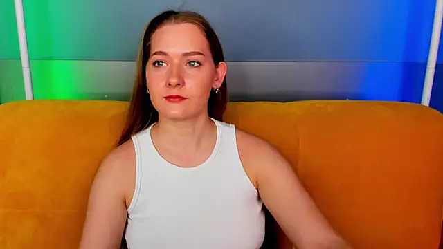 AlinaVice's cam snapshot