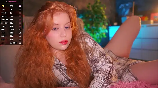 RedHotVixen0's cam snapshot