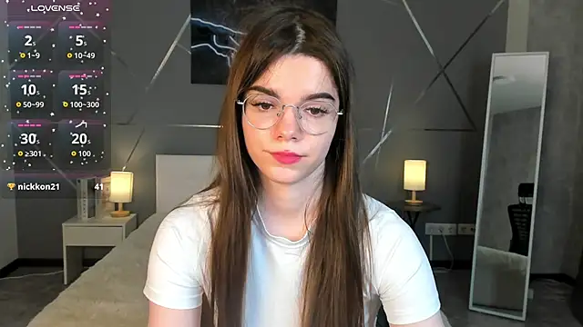 miss__evelyne's cam snapshot