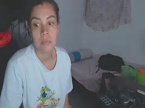 shayna_cute's cam snapshot