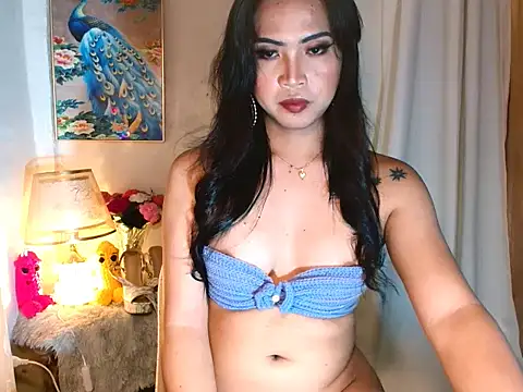 Gwensweetcum's cam snapshot