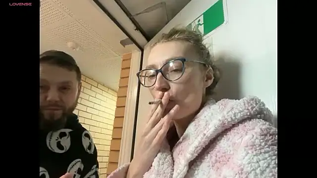 harleyblair's cam snapshot