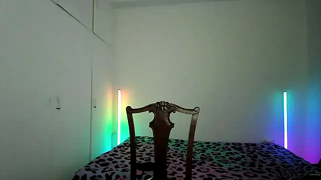 HoneyValentine's cam snapshot