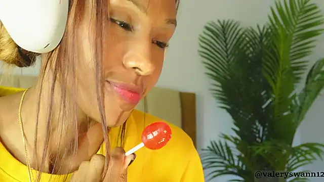 Valery_Swan1's cam snapshot