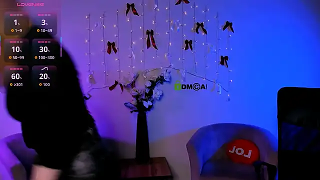 liana_kisses's cam snapshot