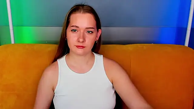 AlinaVice's cam snapshot