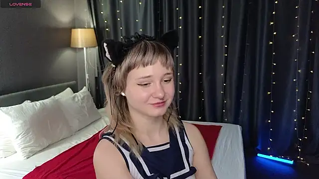 Tori_Cutie's cam snapshot