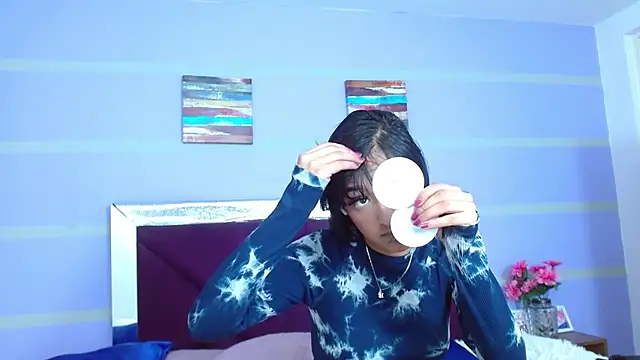 SilvanyMontana's cam snapshot