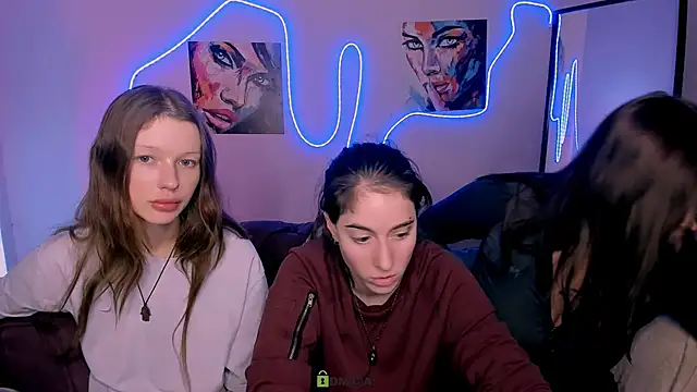 khloebeauty's cam snapshot