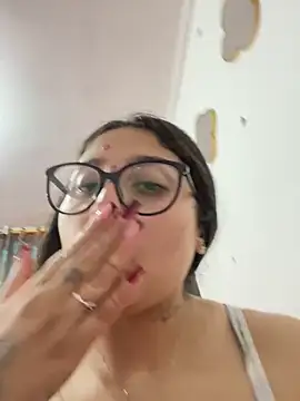 croftsmila live sex cam