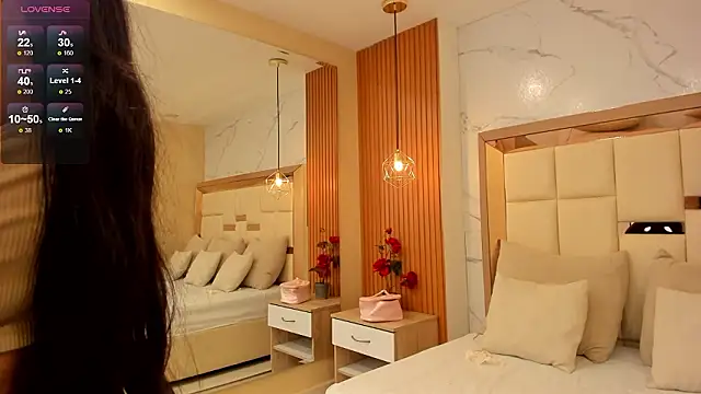 julieta_rosee live sex cam