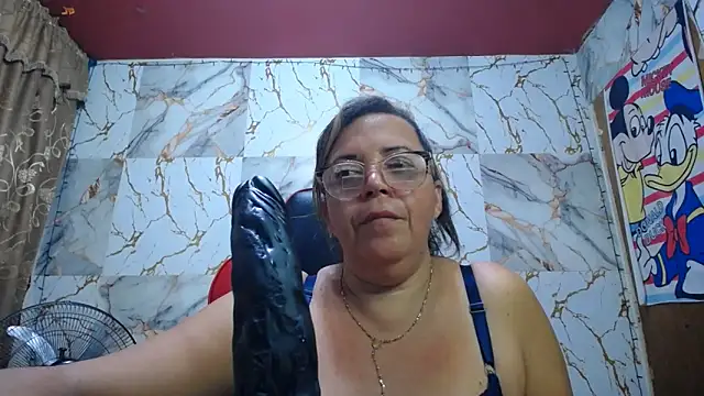 alina_maturehot's cam snapshot