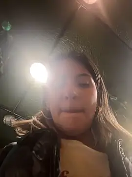 Andrea_19blonde's cam snapshot