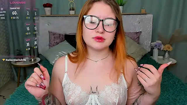 MilanaXHoney's cam snapshot