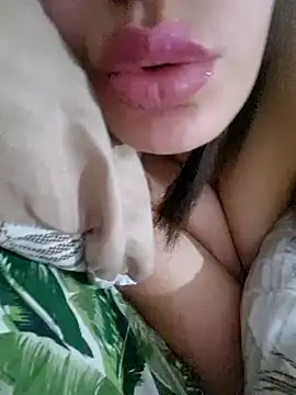 Lonalonaa_19999's cam snapshot