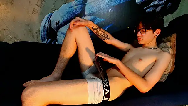 Jax_valentine's cam snapshot