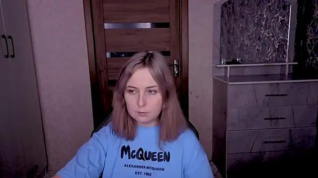 Kristy-Max's cam snapshot