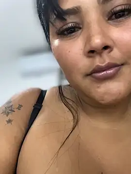 sashaoficial_'s cam snapshot