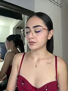 IslaCole's cam snapshot