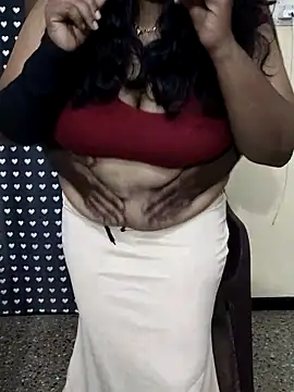 Yoursriya25's cam snapshot