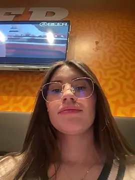 Isabella21_'s cam snapshot