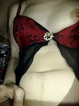 Almas-arabic's cam snapshot