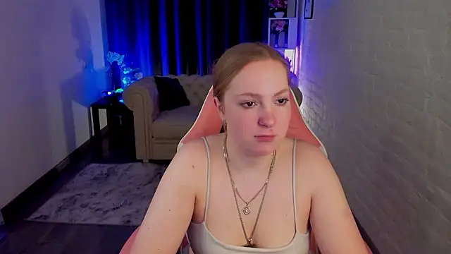 Elizabeth_Walson's cam snapshot