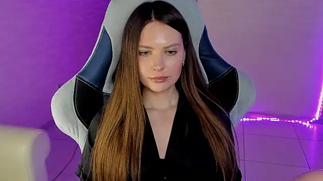 yourArya's cam snapshot