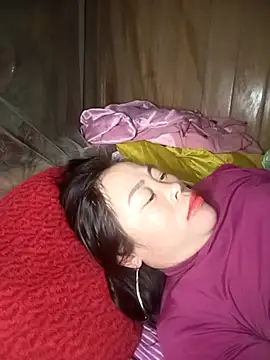 CoMay003's cam snapshot