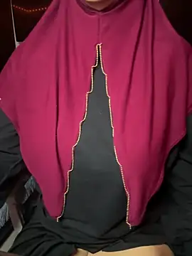 Jameela's cam snapshot