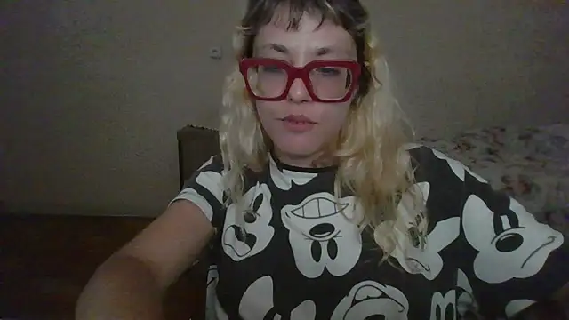 BlondieTami live sex cam
