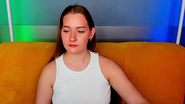 AlinaVice's cam snapshot