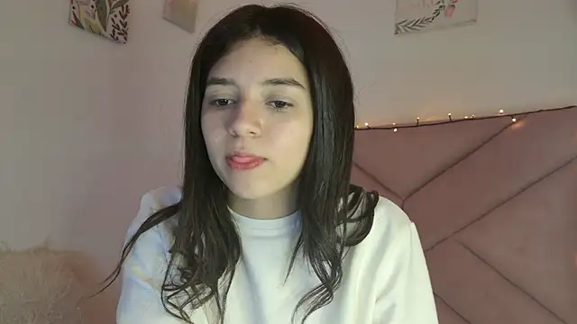 eva_sin18 live sex cam