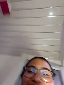 susan_mooree's cam snapshot