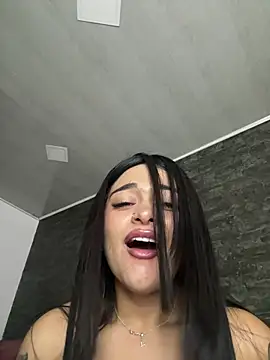 Saray_charmante's cam snapshot