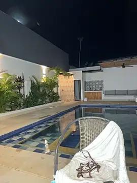 ava_blue live sex cam