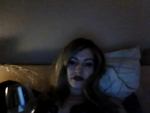 ShyGirlV's cam snapshot