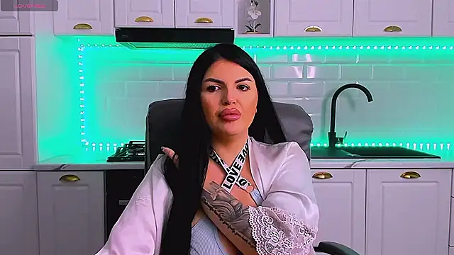 RheaLynn's cam snapshot