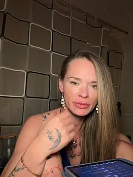 vinique99's cam snapshot