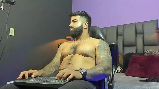 Lyon_vach live sex cam