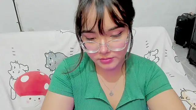 Naoko_7w7's cam snapshot