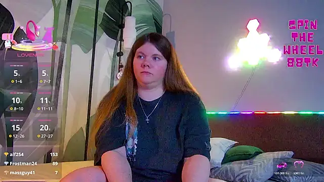 RubyValen live sex cam