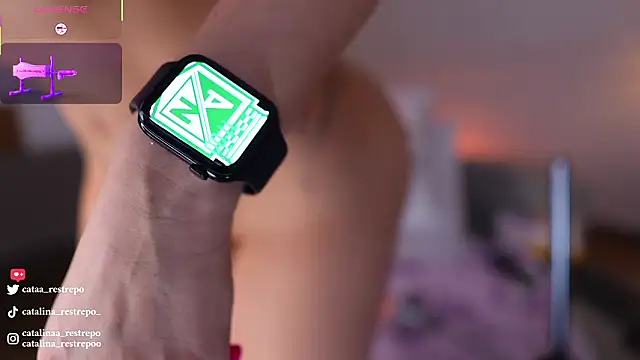 CATALINA_RESTREPO's cam snapshot